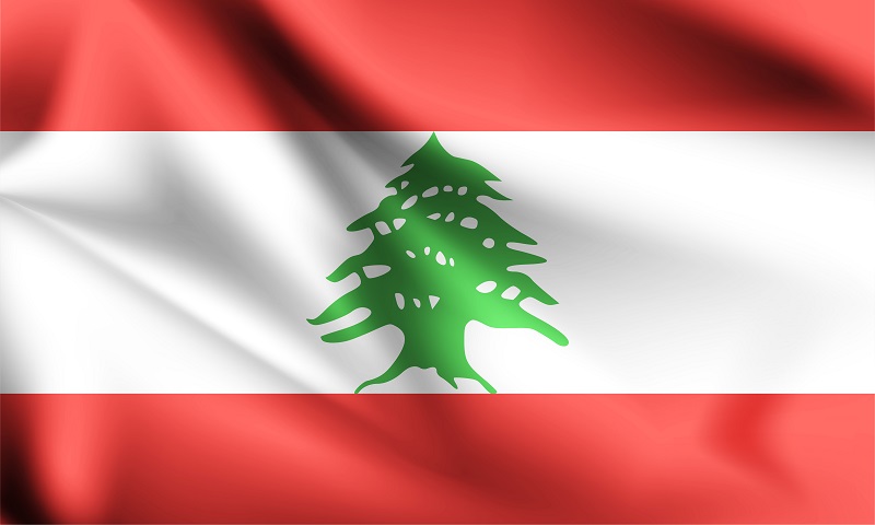 Le Liban est un petit pays situé au Proche-Orient, sur la côte est de la mer Méditerranée. Il a deux frontières terrestres, avec Israël au sud, la Syrie à l’est et au nord.