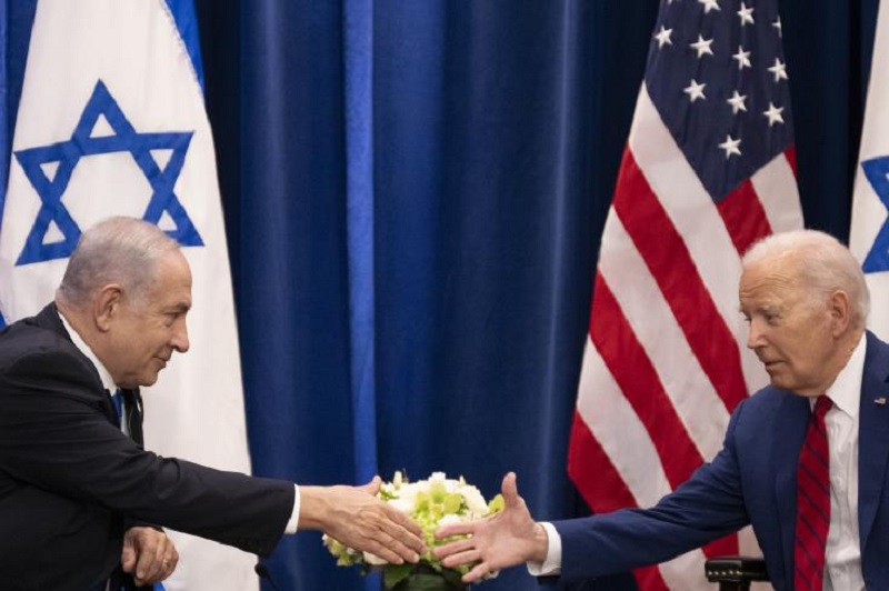 Le président américain Joe Biden a promis son soutien à Israël après que le Hamas ait mené une attaque dans sa région sud samedi, s’engageant à ce que Washington, D.C., « s’assure » qu’ils aient ce dont ils ont besoin pour aider leurs citoyens tout en se défendant eux-mêmes.