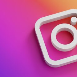 Instagram est une plateforme qui permet de partager des photos et des vidéos avec des millions de personnes dans le monde.