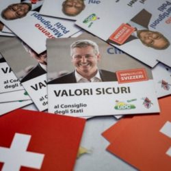 La Suisse a connu un bouleversement politique lors des élections législatives du 22 octobre 2023, qui ont vu la victoire écrasante de la droite populiste, représentée par l’Union démocratique du centre (UDC).
