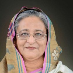 Sheikh Hasina, de son nom complet Sheikh Hasina Wazed, est une femme politique bangladaise qui occupe le poste de Première ministre du Bangladesh depuis janvier 2009.