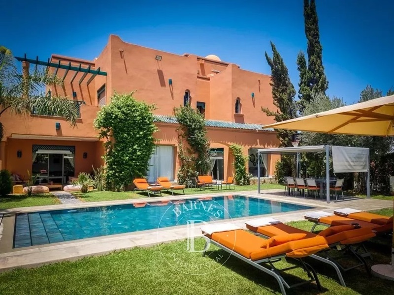 Villa à vendre dans la palmeraie de Marrakech 1